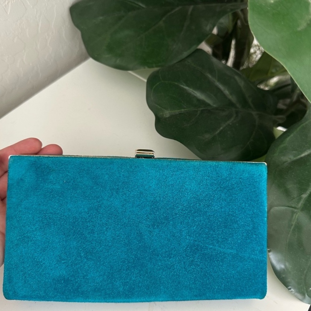 Vintage Shirl Miller LTD MiAqua Blue Suede Rectangle Clutch Handbag
Wallet